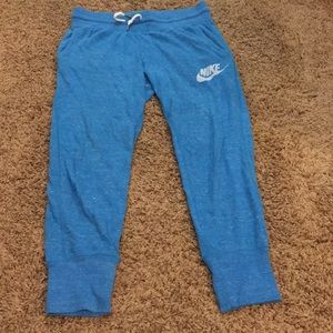 Nike xs lightweight sweatpants